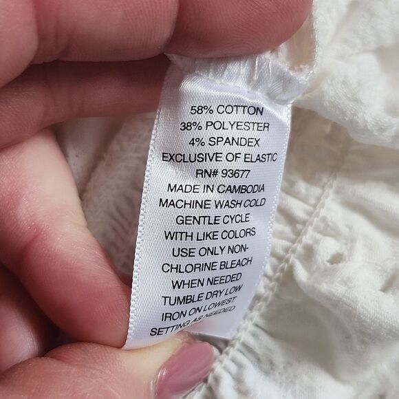 Arizona Scoop Neck White Eyelet Cropped Peplum Blouse, Puff Sleeves, S - Picture 6 of 6